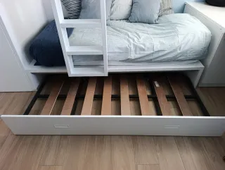 Litera tren Kenay Home 2019