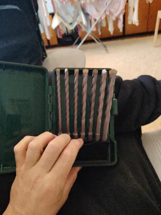 Brocas para pared con estuche