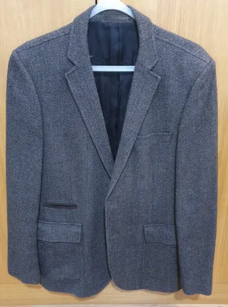 Chaqueta de caballero con coderas