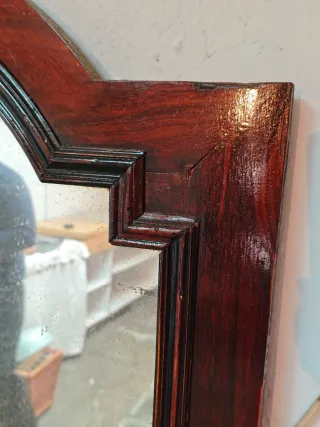 Espejo de cuerpo entero de madera