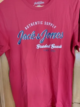 Camiseta Jack & Jones Roja Talla M