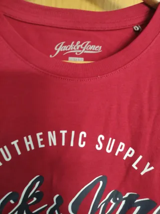 Camiseta Jack & Jones Roja Talla M