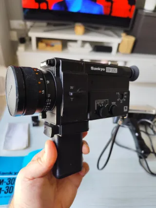 Proyector y cámara Super 8 Sankyo SOUND-50