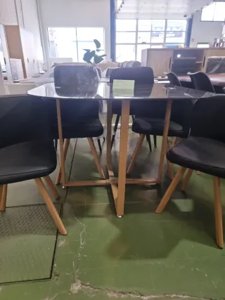 Mesa comedor negra + 4 sillas