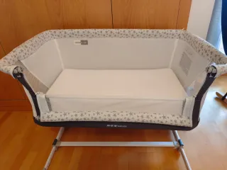 Cuna colecho Jané Babyside estrellas