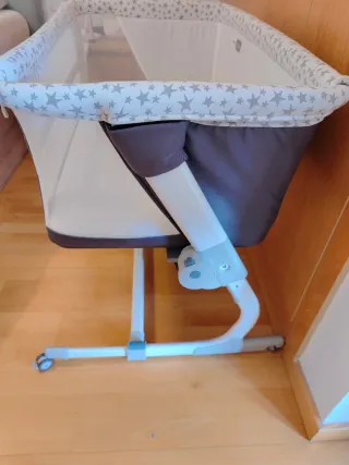 Cuna colecho Jané Babyside estrellas