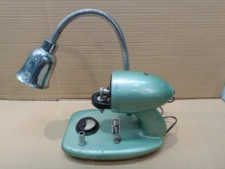 Antigua Máquina para coser medias