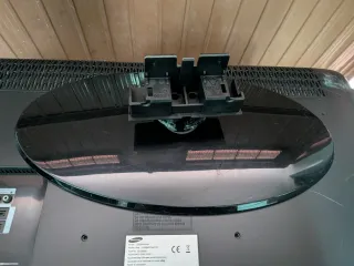 Base TV Samsung LE32B450C4W