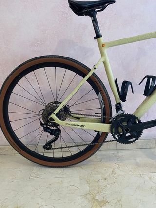 Bicicleta Gravel Megamo