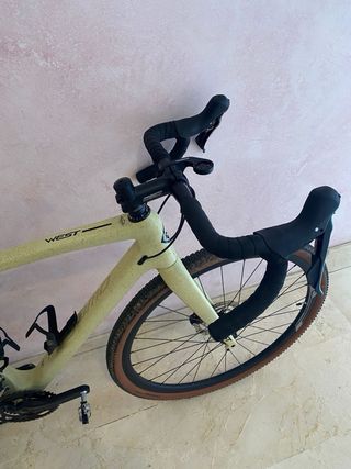 Bicicleta Gravel Megamo