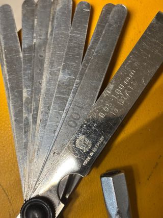 Lote de llaves y brocas de marca