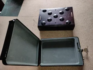 Caja Fuerte Brabantia Negra con Llave