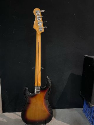 Bajo Fender Squier Precision Bass CV 60'