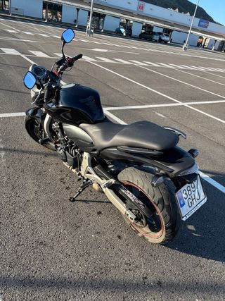 Honda CB600F Negra - Moto Naked