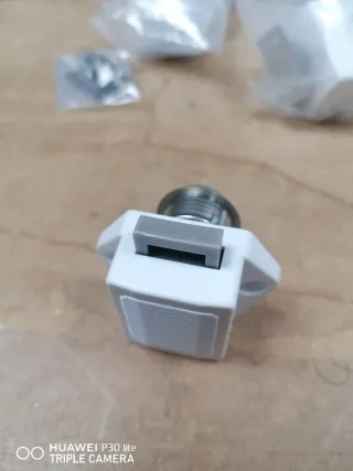 Cerradura con tirador SMEZIL