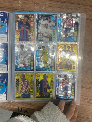 Álbum Adrenalyn XL LaLiga 22/23 + 1000 cromos mas