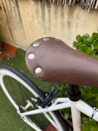 Bici Fixie B-Pro Ruedas BH Blanca y Negra