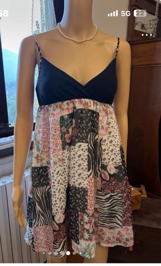 Lotto 2 vestitini + 1 top