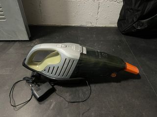 Aspirador de mano Electrolux Rapido 7.2 V