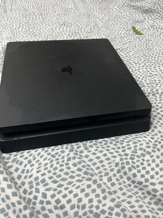 PS4 (PlayStation 4) Negra