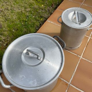 Lecheras antiguas de aluminio