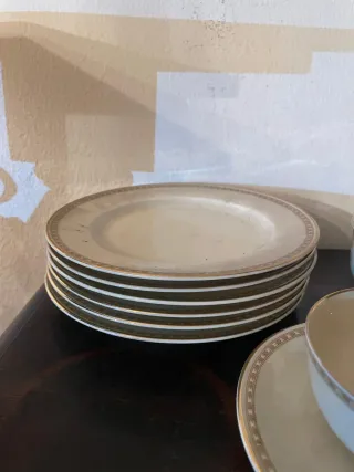 Juego de té de porcelana