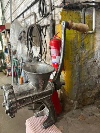 Picadora de carne manual ELMA