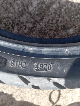 Neumático Continental Moto Delantero