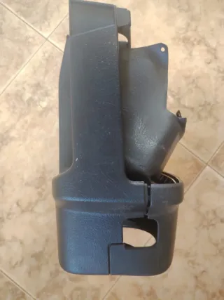 Moldura Columna Dirección Peugeot 207 año 2007