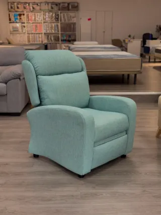 Butaca Relax 220€. Sofás. SILLONES. NUEVO