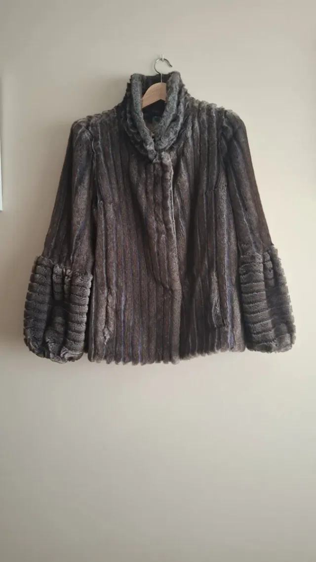 Chaqueton tipo piel sintética