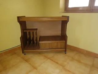 Mueble auxiliar madera