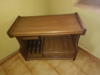 Mueble auxiliar madera