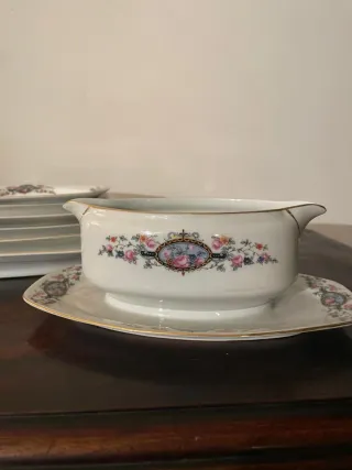 Juego de vajilla vintage floral