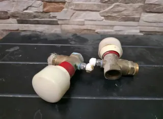 Bomba Grundfos UPS 25-60 170