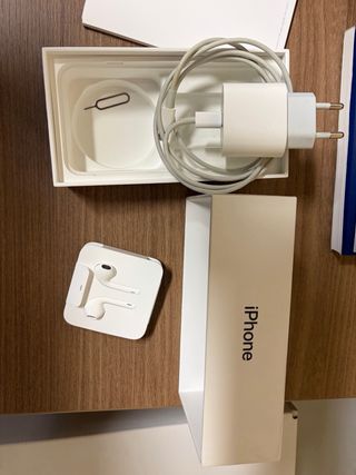 Cuffie nuove Apple Lightning per iPhone + caricab