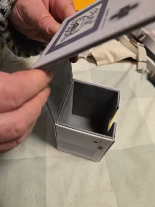 Caja Almacenaje Diseño Game Boy Pokémon