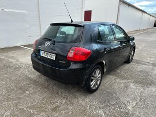 Toyota Auris 1.4 D-4D Auris