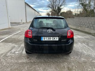 Toyota Auris 1.4 D-4D Auris