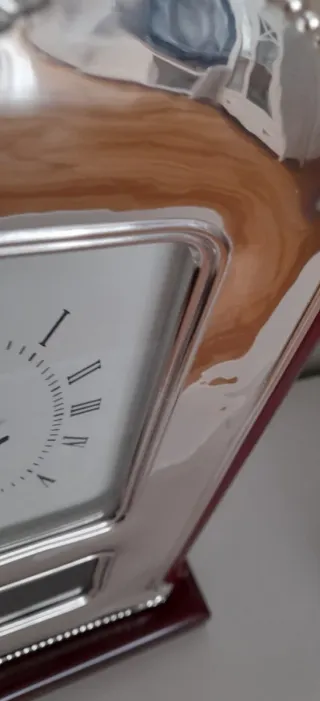 Reloj de sobremesa Valenti plata