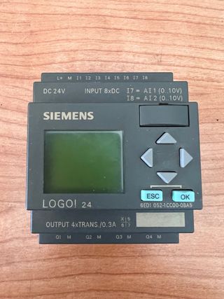 Siemens Logo! 24 PLC 6ED1 052-1CC00-0BA5