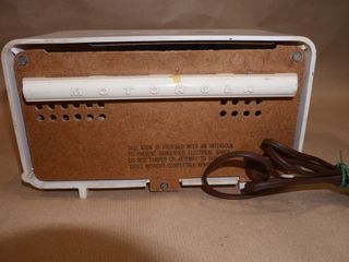 Radio Motorola Antigua Blanca