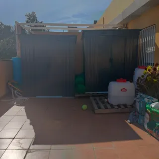 Armarios de terraza metálicos y plásticos