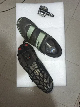 Zapatillas Shimano MTB con anclajes Talla 41/42