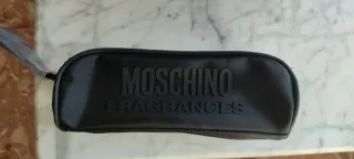 Neceser Moschino