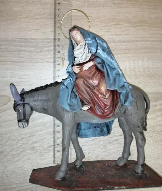 Belén Serrano pidiendo posada