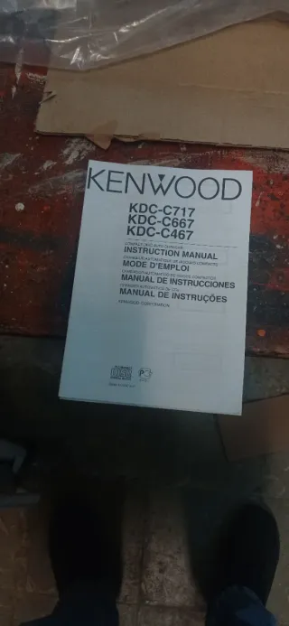 Radio Cassette Kenwood KRC-V679R