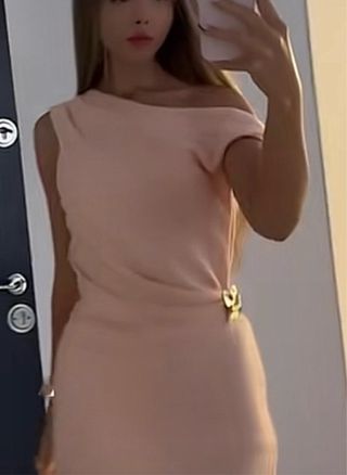 Vestido midi Zara rosa