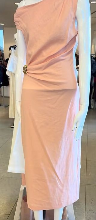 Vestido midi Zara rosa