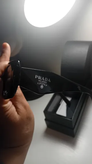 Occhiali da sole Prada neri